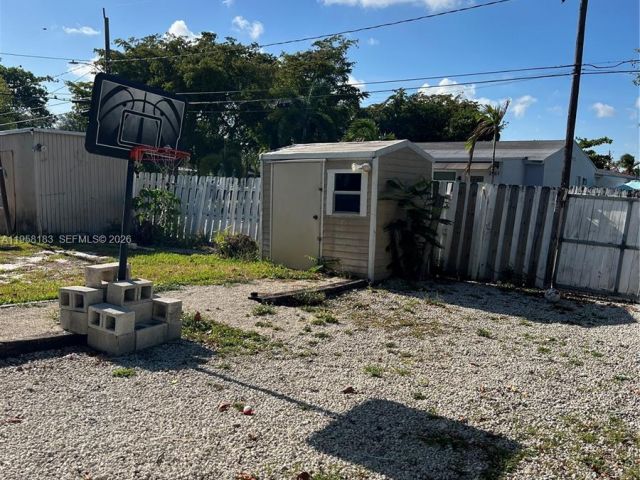 Продажа дома по адресу 1023 N 25th Ave - фото 7462731