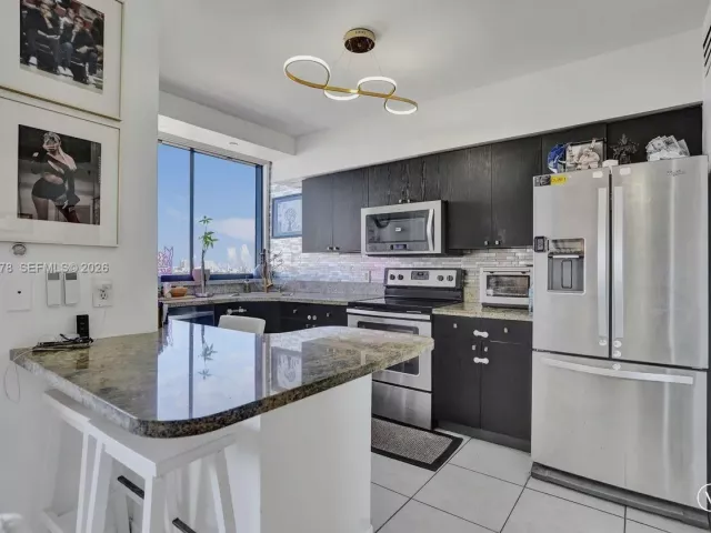 Продажа квартиры #1811 - фото 7332110