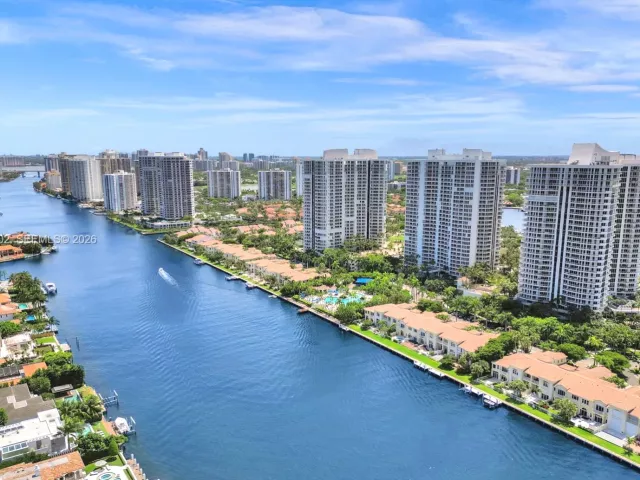 Квартира в аренду номер403 - фото 7369321