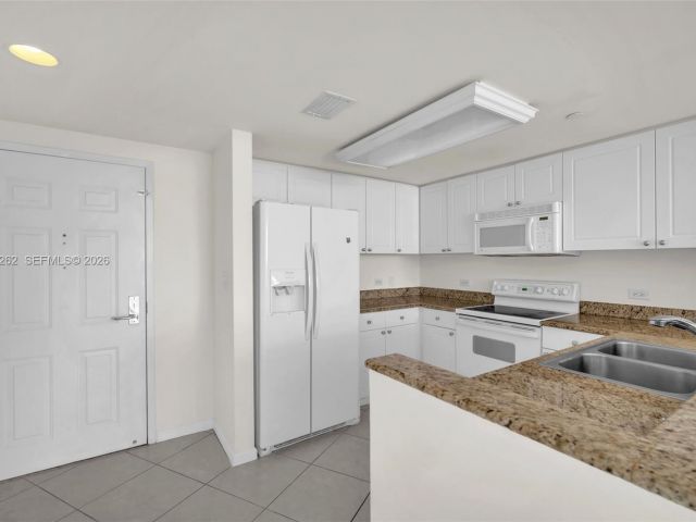 Продажа квартиры #2011 - фото 7463384