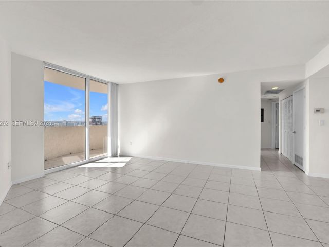 Продажа квартиры #2011 - фото 7463396