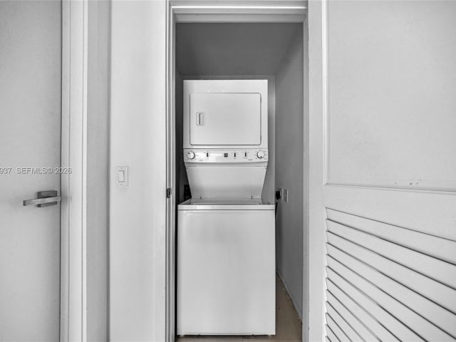 Продажа квартиры #2708 - фото 7337194