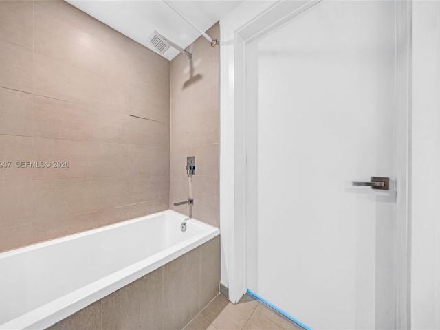 Продажа квартиры #2708 - фото 7337195