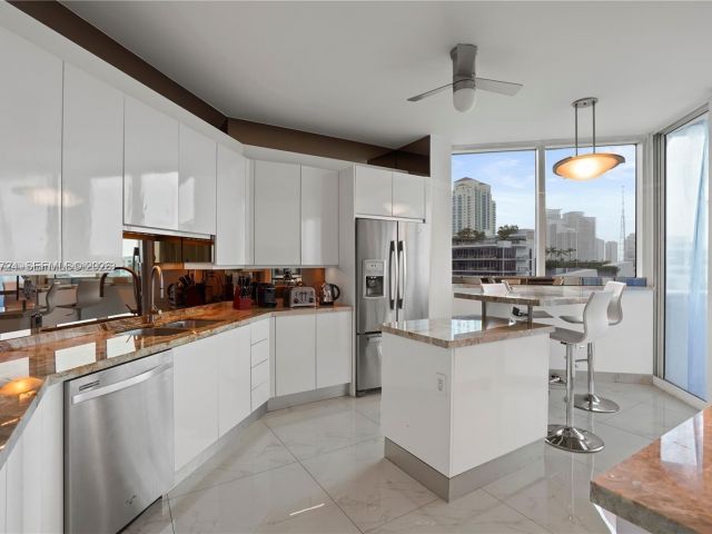 Продажа квартиры #605 - фото 7343513