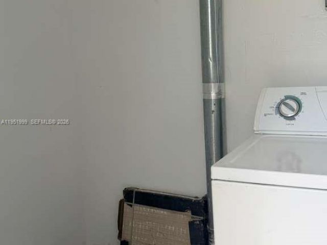 Дом в аренду по адресу 19377 NW 29th Ave - фото 7439645