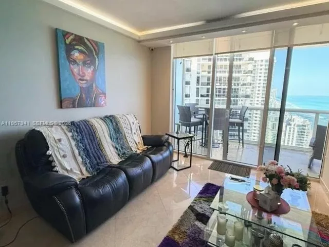 Квартира в аренду номер3810 - фото 7334707