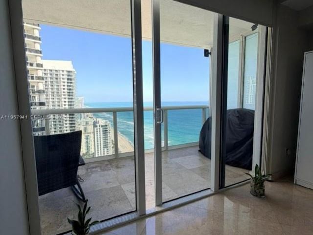 Квартира в аренду номер3810 - фото 7334712