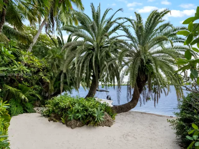 Продажа дома по адресу 16 Palm Ave - фото 7347549