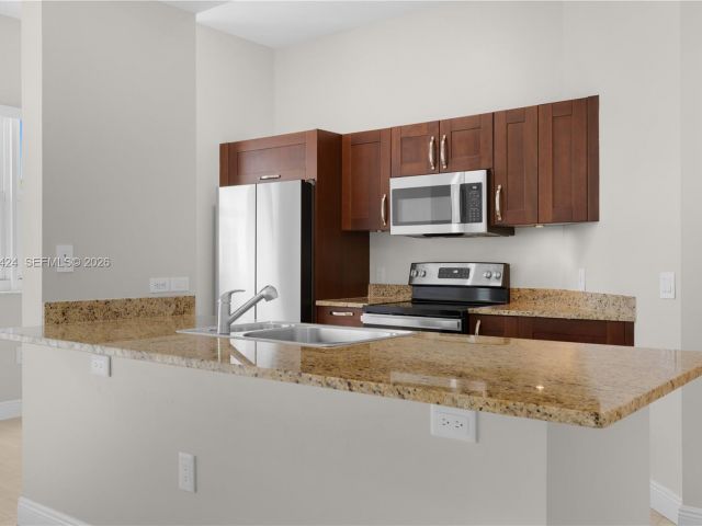 Продажа квартиры #402 - фото 7484444