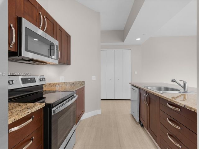 Продажа квартиры #402 - фото 7484454