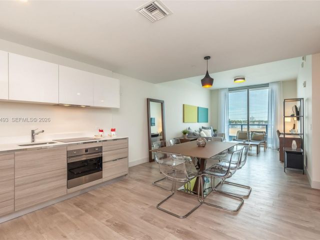 Продажа квартиры #N329 - фото 7406093