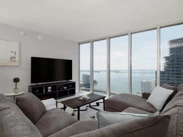 Продажа квартиры #3208 - фото 7382289