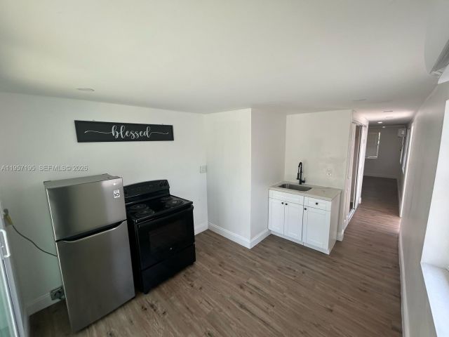 Продажа дома по адресу 2331 Coolidge St - фото 7428544