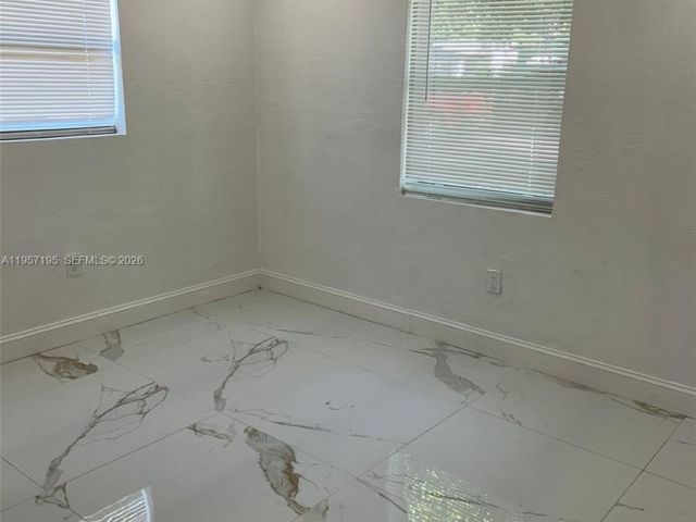 Продажа дома по адресу 2331 Coolidge St - фото 7428546