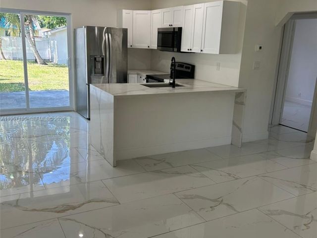 Продажа дома по адресу 2331 Coolidge St - фото 7428550