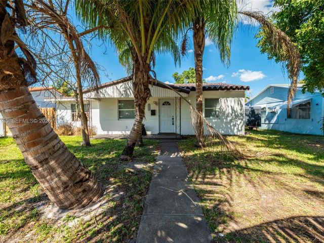 Продажа дома по адресу 2331 Coolidge St - фото 7428555