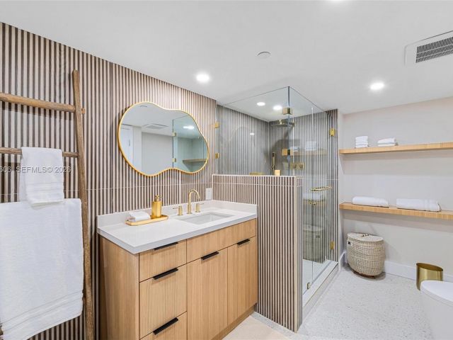 Продажа квартиры #A-3755 - фото 7334255