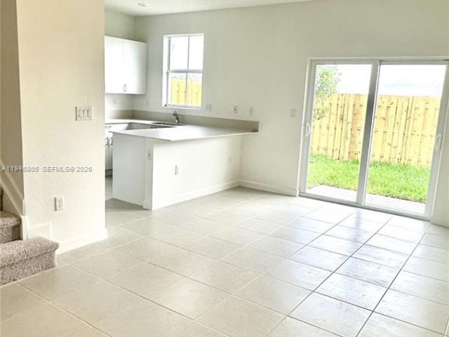 Дом в аренду по адресу 2713 SE 26 Rd . - фото 7475058