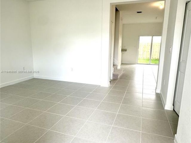 Дом в аренду по адресу 2713 SE 26 Rd . - фото 7475062