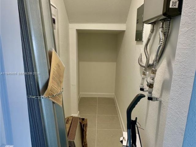 Дом в аренду по адресу 2713 SE 26 Rd . - фото 7475064