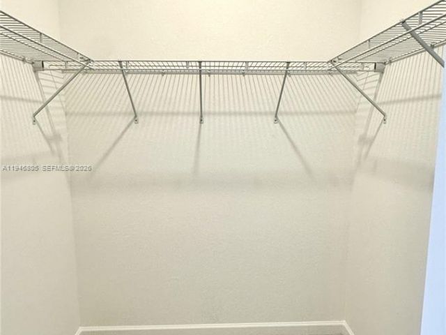 Дом в аренду по адресу 2713 SE 26 Rd . - фото 7475073