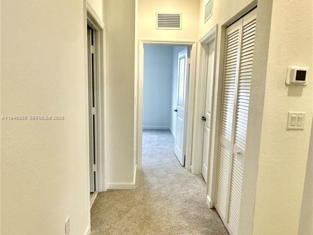 Дом в аренду по адресу 2713 SE 26 Rd . - фото 7475080