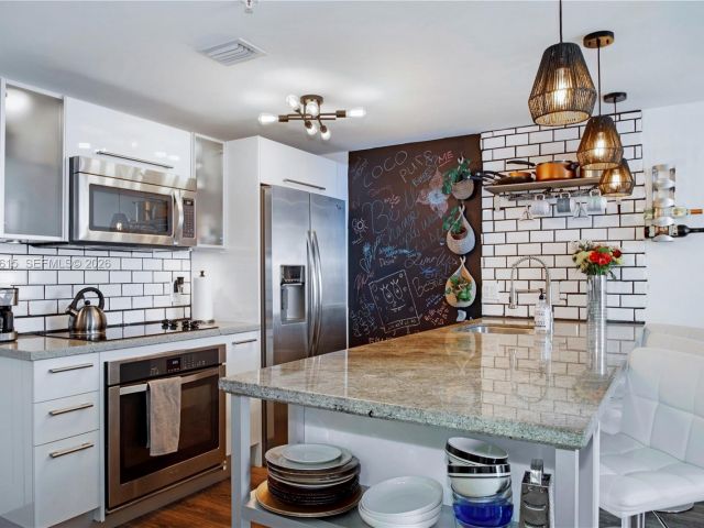 Продажа квартиры #2514 - фото 7429265