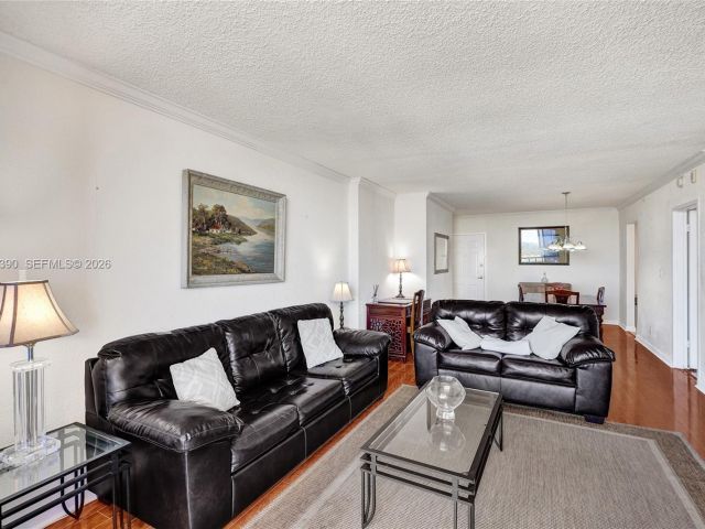 Квартира в аренду номер1628 (Available June 20) - фото 7477422