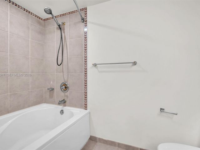 Квартира в аренду номер2011 - фото 7466674