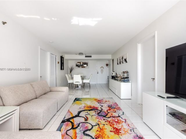 Продажа квартиры #807 - фото 7442275