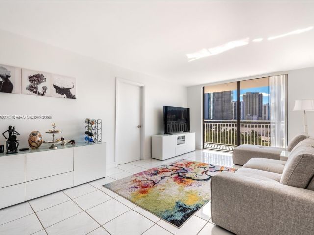 Продажа квартиры #807 - фото 7442279