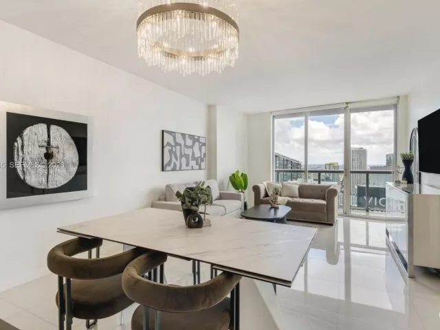 Продажа квартиры #4706 - фото 7382300