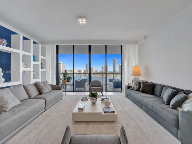 Продажа квартиры #802 - фото 7403303