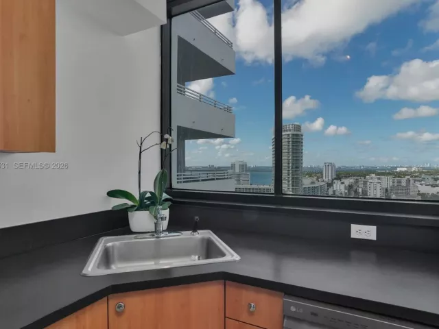 Квартира в аренду номер2409 - фото 7343635