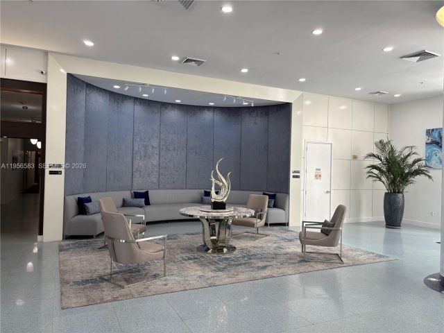 Продажа квартиры #807 - фото 7471990