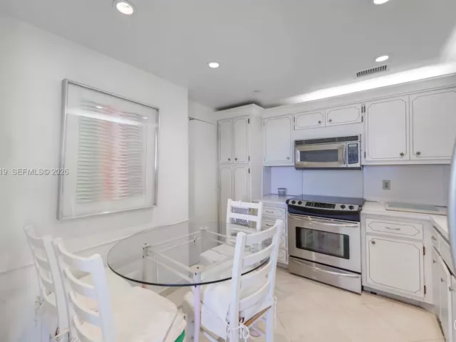 Продажа квартиры #12R - фото 7341526