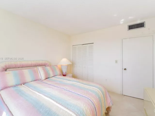 Продажа квартиры #12R - фото 7341515