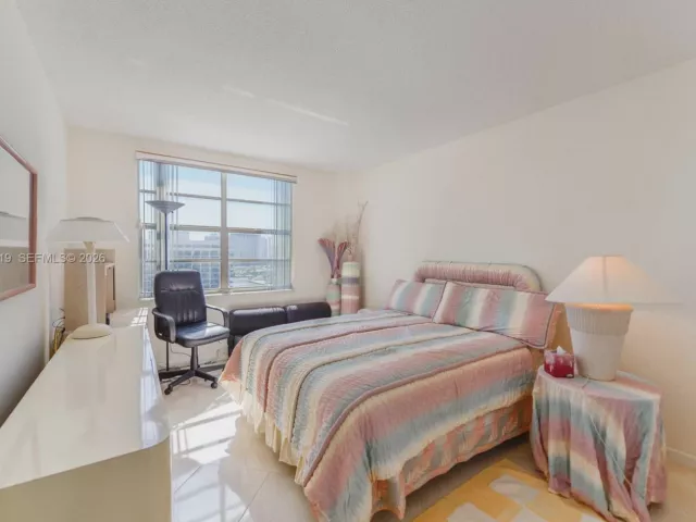 Продажа квартиры #12R - фото 7341517