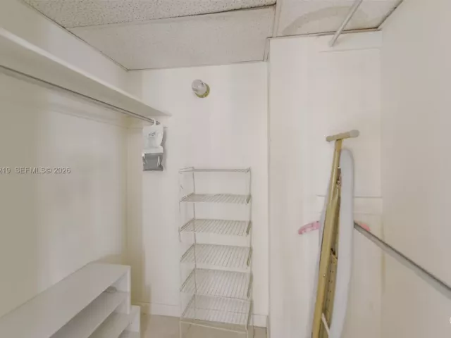 Продажа квартиры #12R - фото 7341518