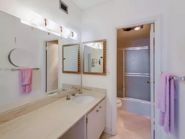 Продажа квартиры #12R - фото 7341520