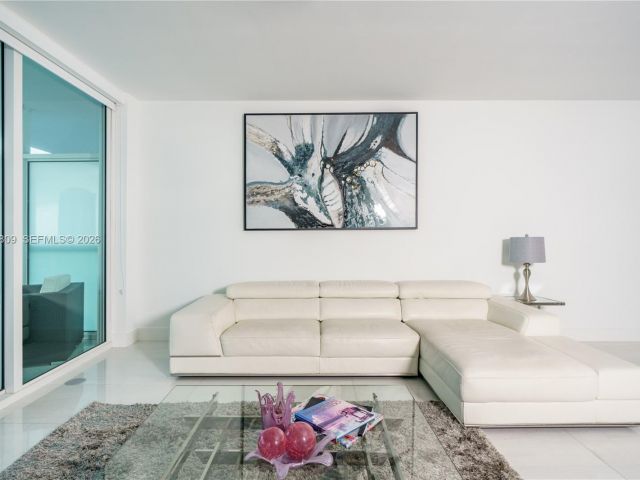 Продажа квартиры #1704 - фото 7339956