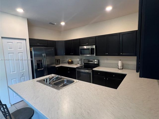 Продажа дома по адресу 24851 SW 114th Ct - фото 7338871