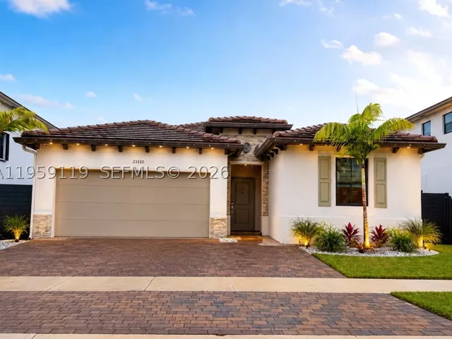 Продажа дома по адресу 23320 SW 132nd Pl - фото 8885636