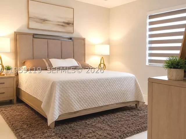 Продажа дома по адресу 23320 SW 132nd Pl - фото 8885642