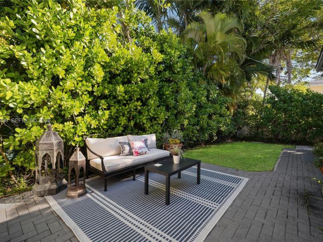 Продажа дома по адресу 463 W 62nd St - фото 7468905