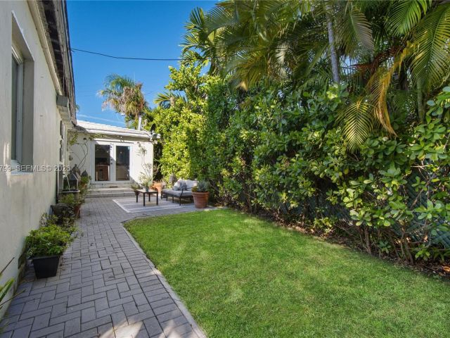 Продажа дома по адресу 463 W 62nd St - фото 7468906