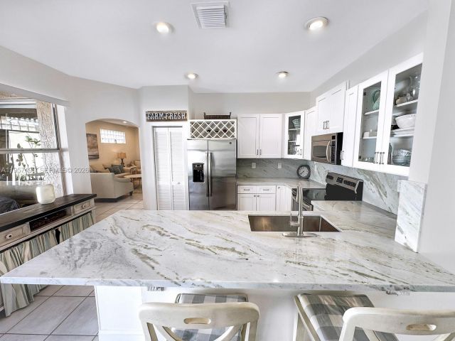 Продажа дома по адресу 4100 Fern Forest Rd - фото 7410433