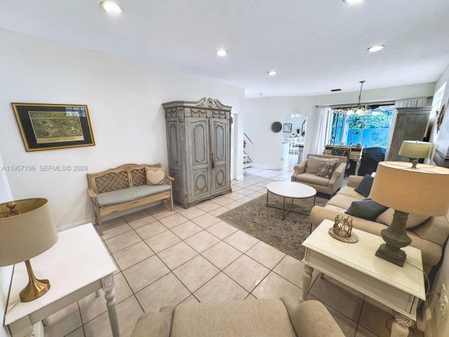 Продажа дома по адресу 4100 Fern Forest Rd - фото 7410438