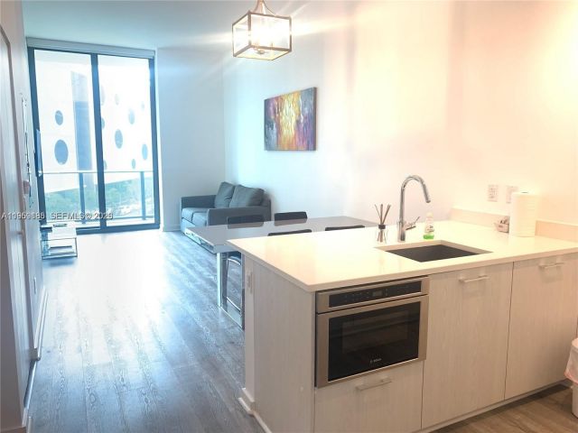 Продажа квартиры #202 - фото 7447888