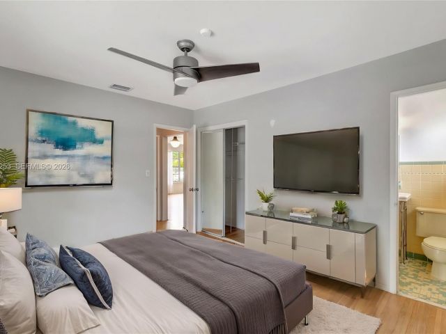 Дом в аренду по адресу 517 S 19th Ave 517 - фото 7474399